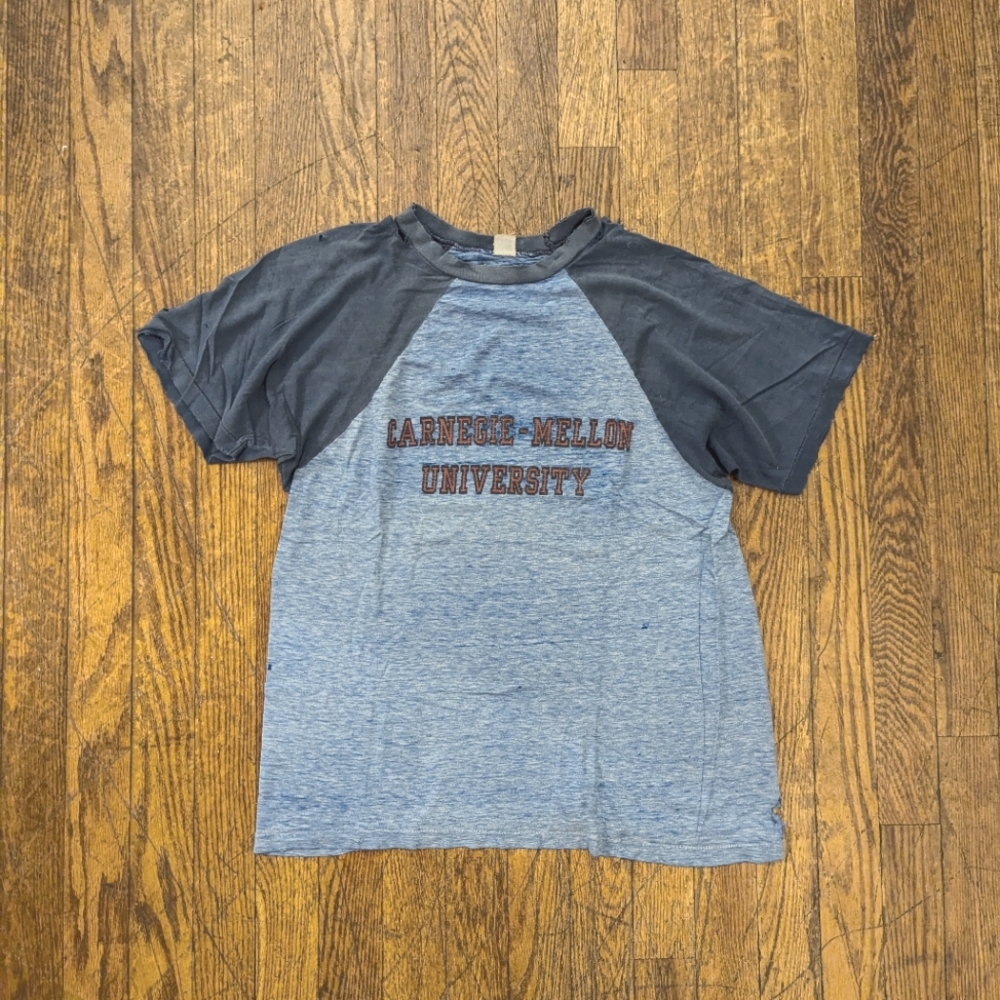 Distressed Carnegie Mellon University Raglan Tee Men's xs or Women's small